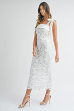 Load image into Gallery viewer, Floral Lace Dress
