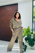 Load image into Gallery viewer, Animal Print Pant Set
