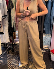 Load image into Gallery viewer, Camel Pant Set
