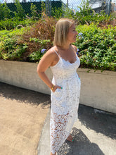 Load image into Gallery viewer, Beautiful Lace Maxi Dress
